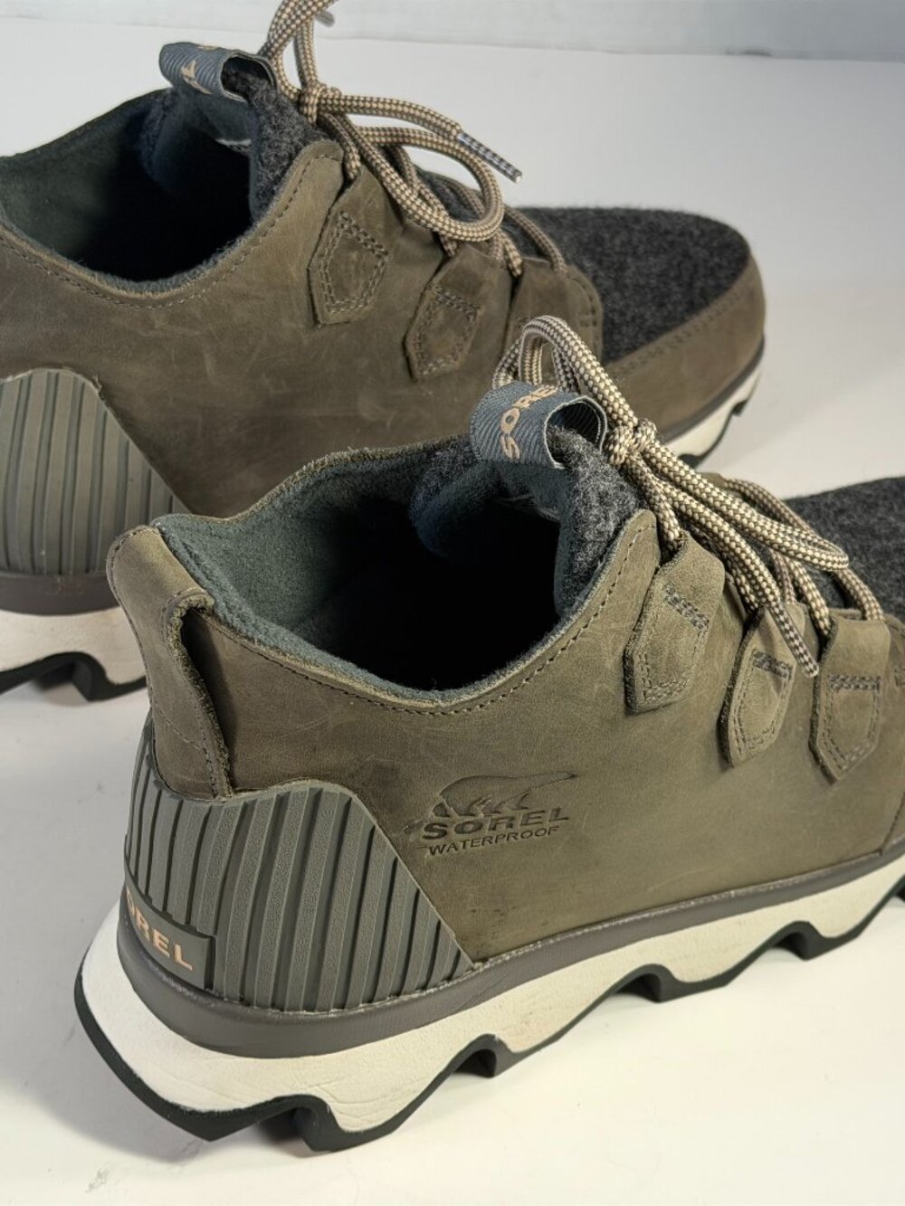 WOMEN'S SOREL SIZE 7.5 WATERPROOF BOOTIES - Picture 8 of 16
